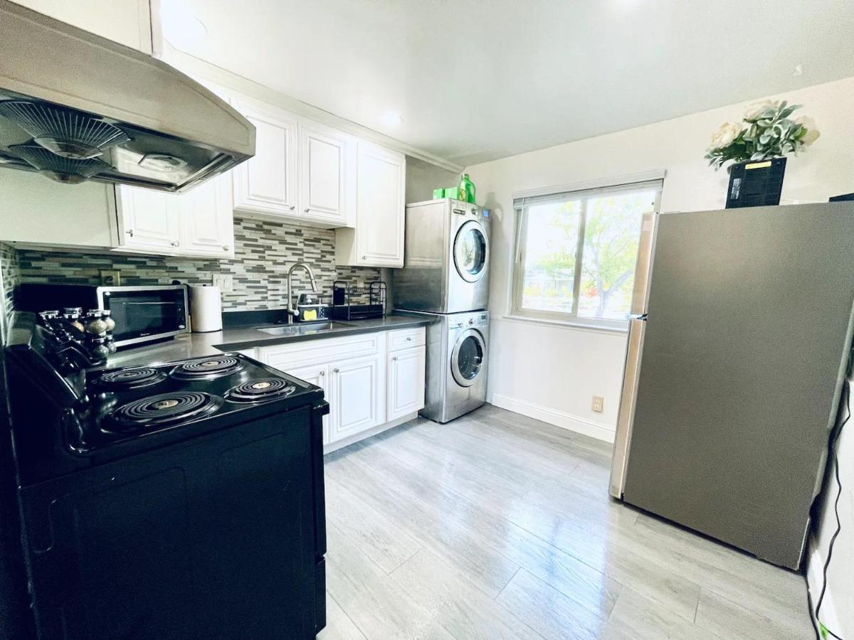 2Br Apt With Brand New Super Quite Ac, Washer, Dryer, Free Ev Station, Free Parking In Cupertino Саннивейл Экстерьер фото