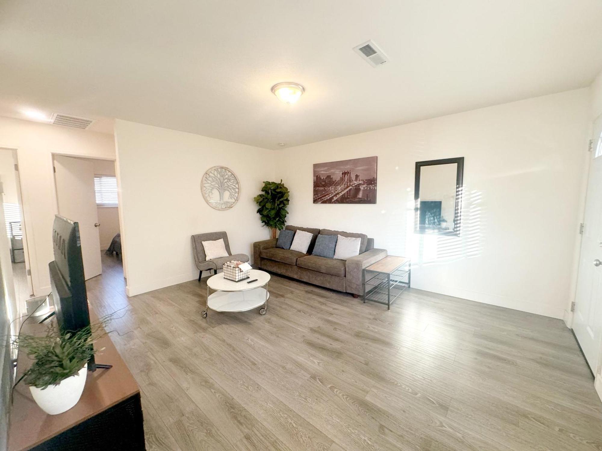 2Br Apt With Brand New Super Quite Ac, Washer, Dryer, Free Ev Station, Free Parking In Cupertino Саннивейл Экстерьер фото