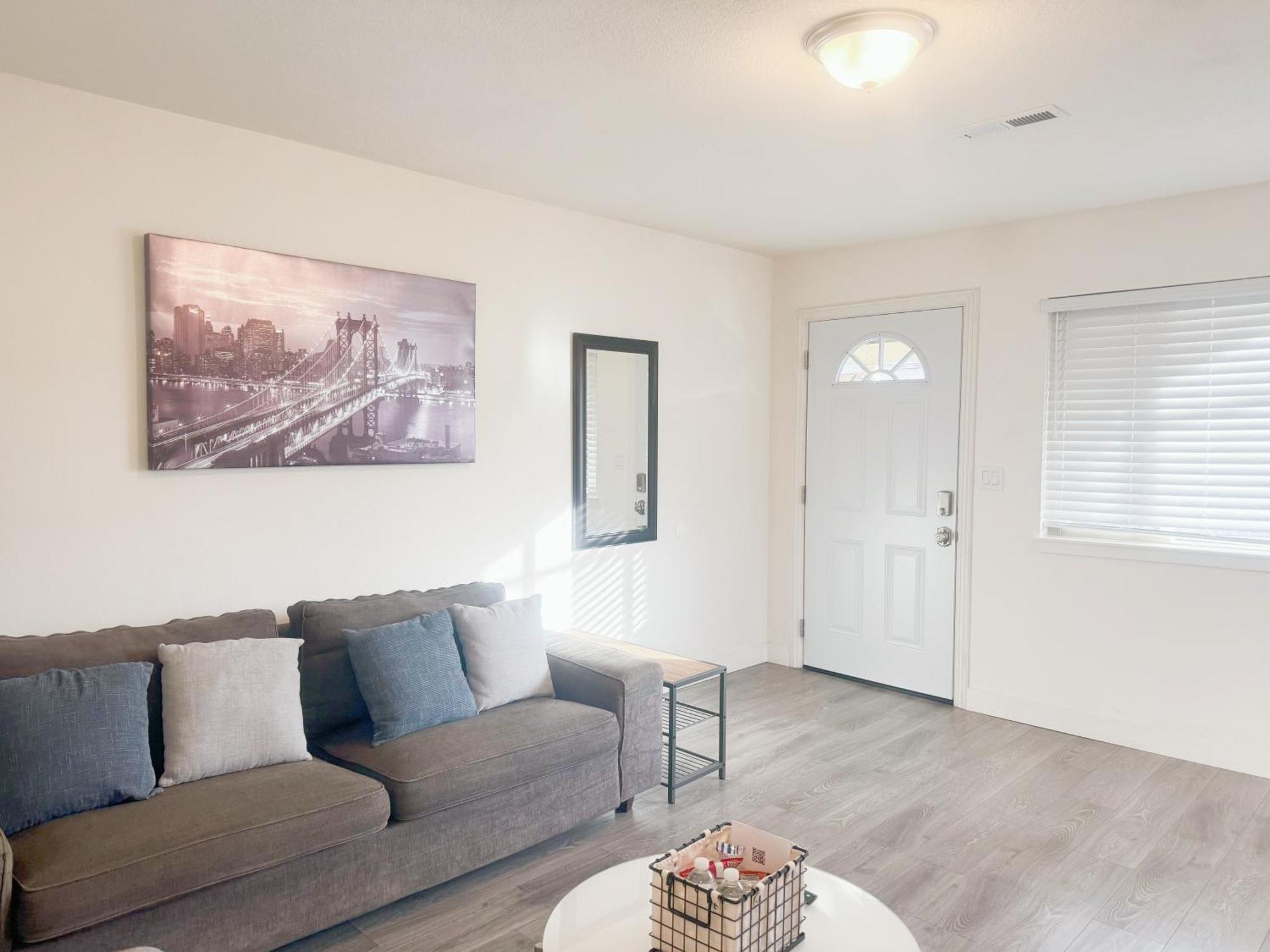 2Br Apt With Brand New Super Quite Ac, Washer, Dryer, Free Ev Station, Free Parking In Cupertino Саннивейл Экстерьер фото