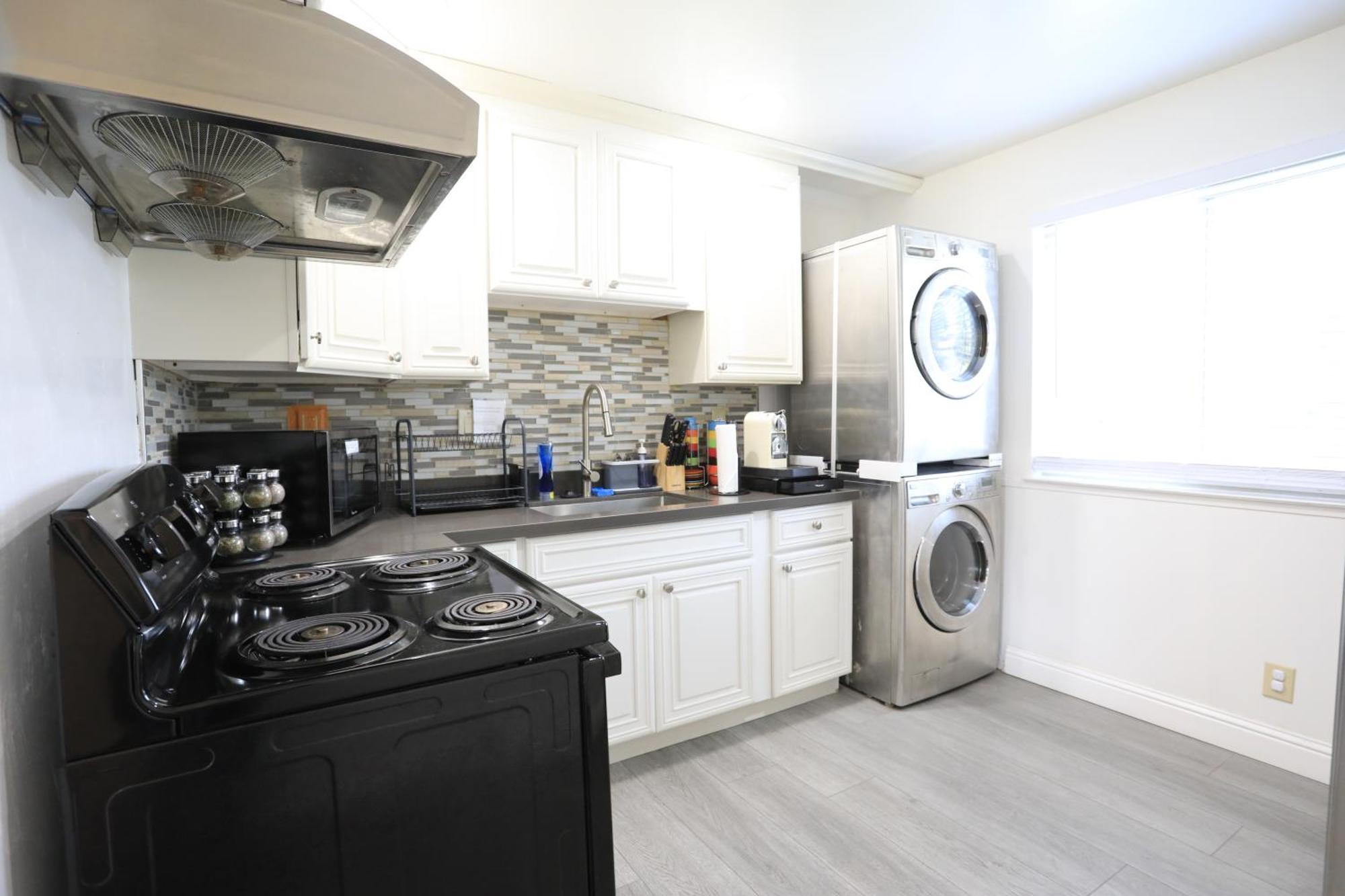 2Br Apt With Brand New Super Quite Ac, Washer, Dryer, Free Ev Station, Free Parking In Cupertino Саннивейл Экстерьер фото