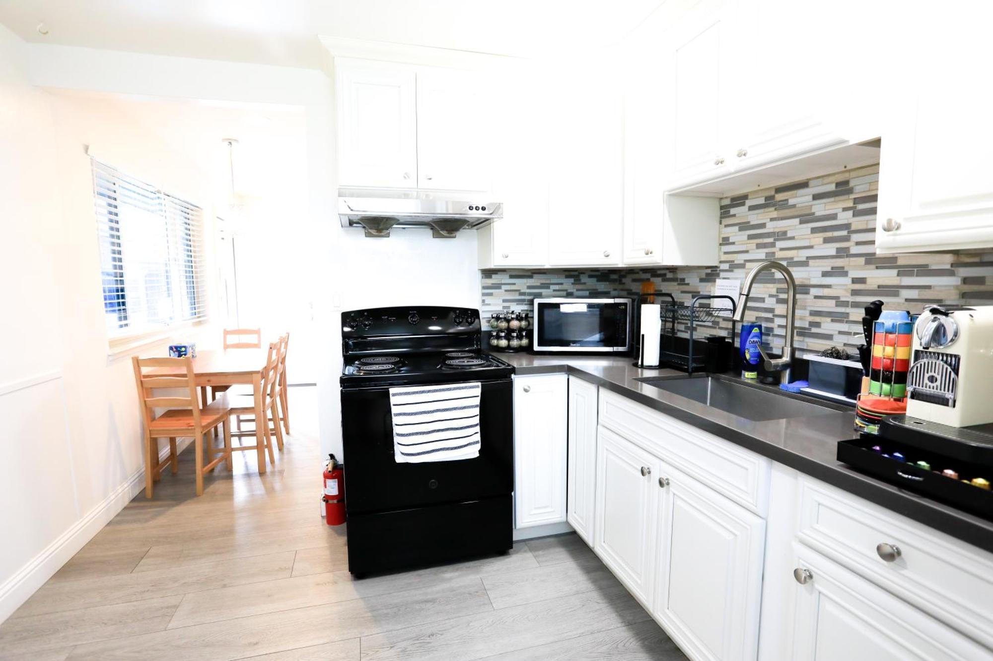 2Br Apt With Brand New Super Quite Ac, Washer, Dryer, Free Ev Station, Free Parking In Cupertino Саннивейл Экстерьер фото