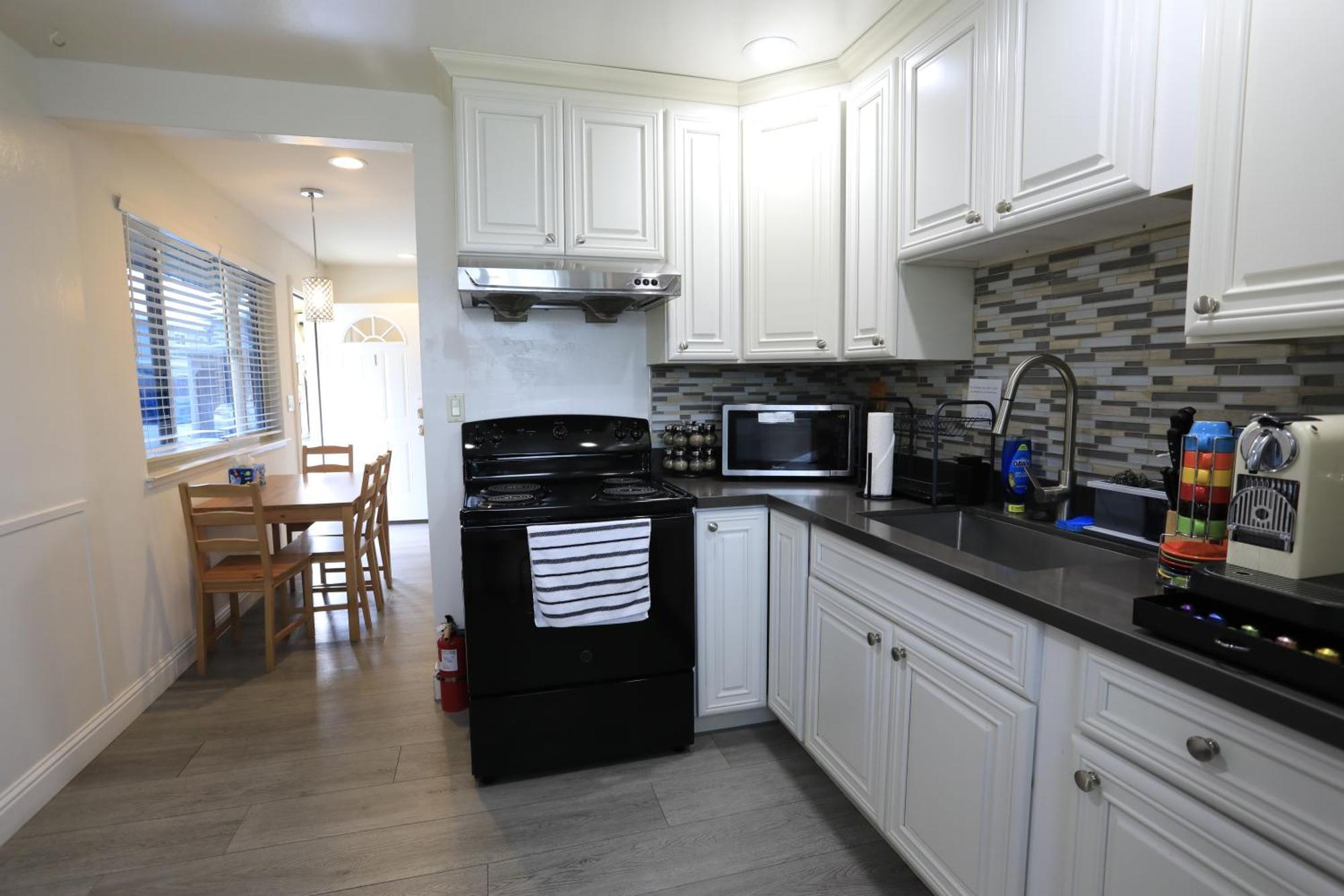 2Br Apt With Brand New Super Quite Ac, Washer, Dryer, Free Ev Station, Free Parking In Cupertino Саннивейл Экстерьер фото