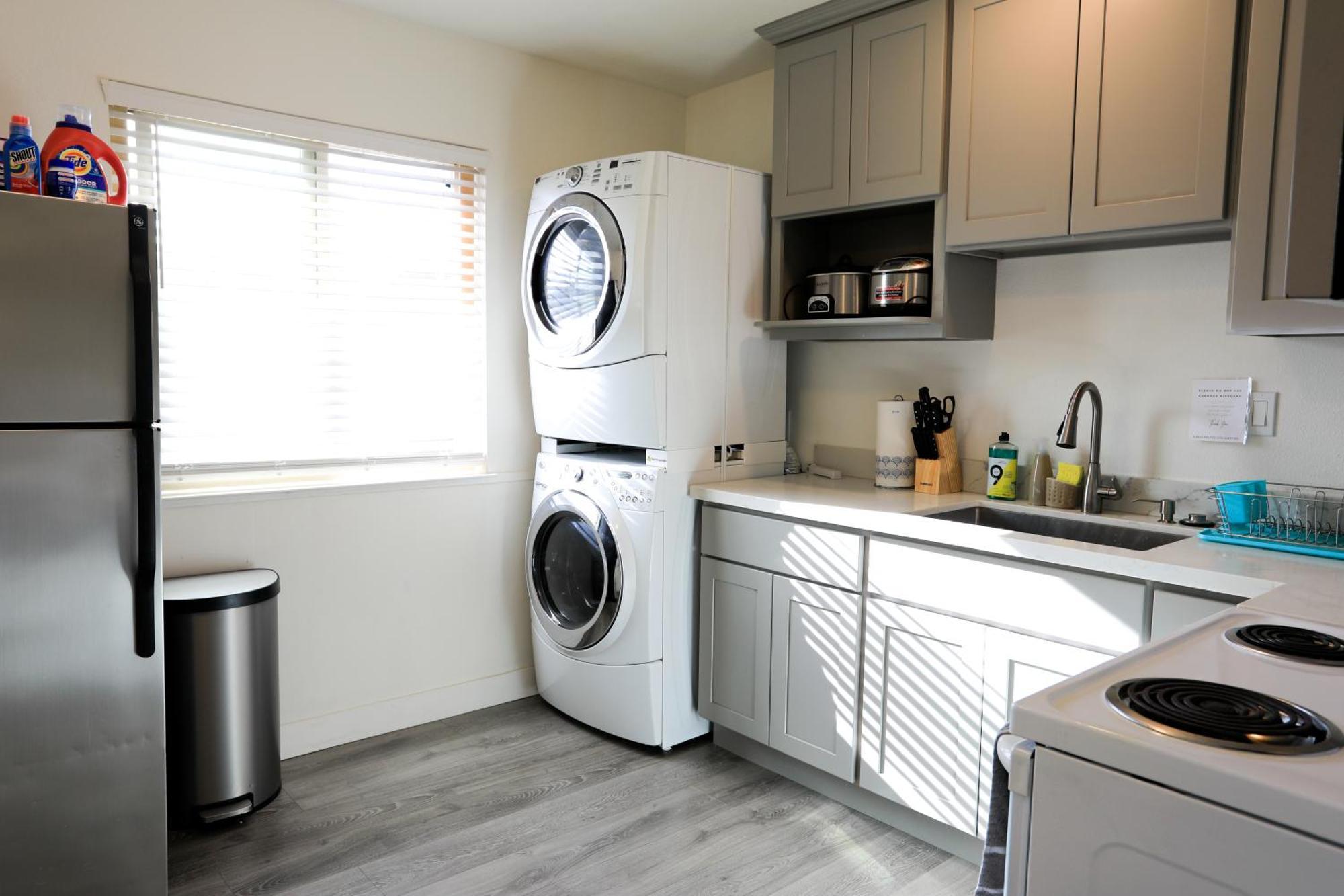 2Br Apt With Brand New Super Quite Ac, Washer, Dryer, Free Ev Station, Free Parking In Cupertino Саннивейл Экстерьер фото
