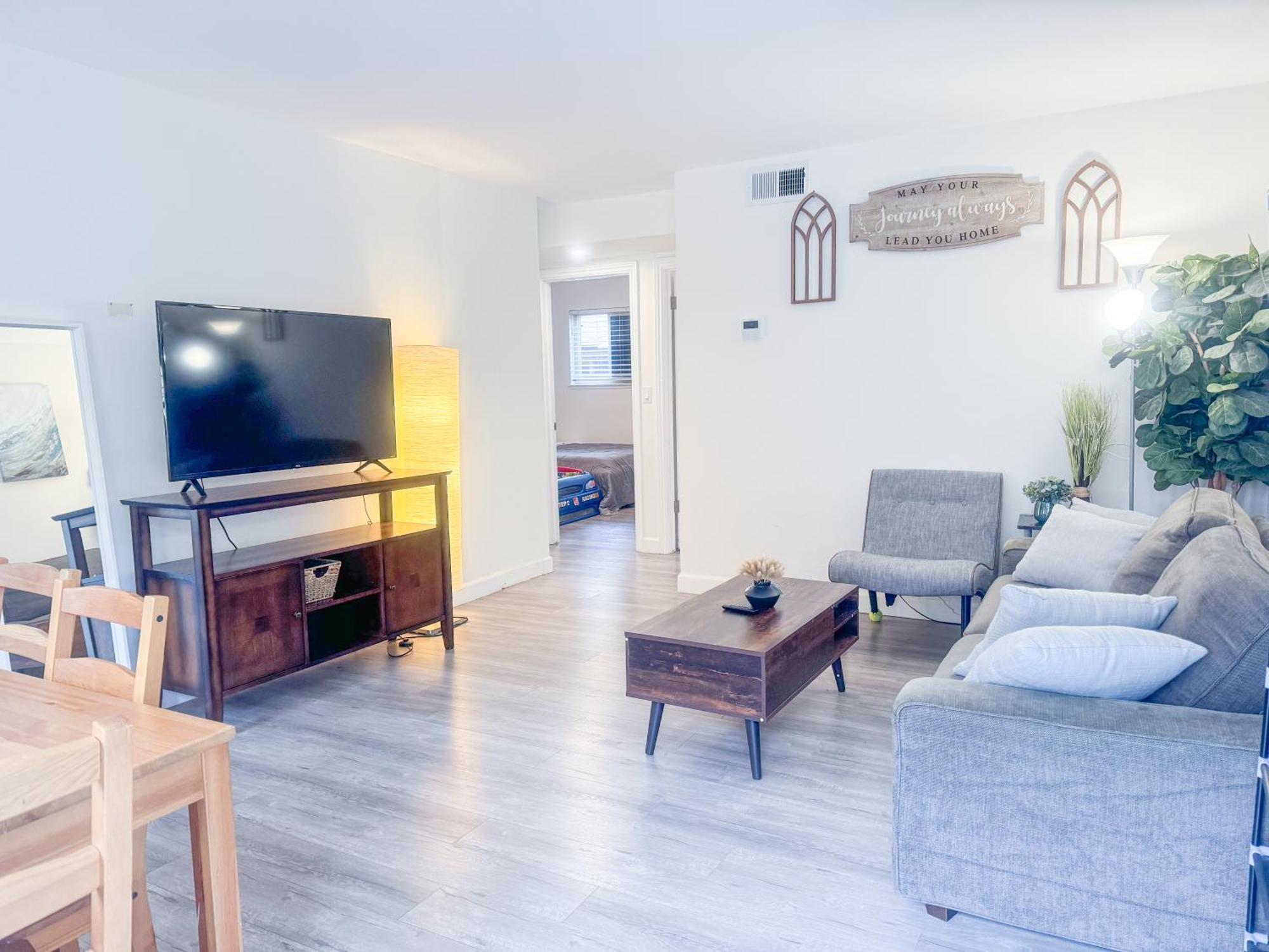 2Br Apt With Brand New Super Quite Ac, Washer, Dryer, Free Ev Station, Free Parking In Cupertino Саннивейл Экстерьер фото